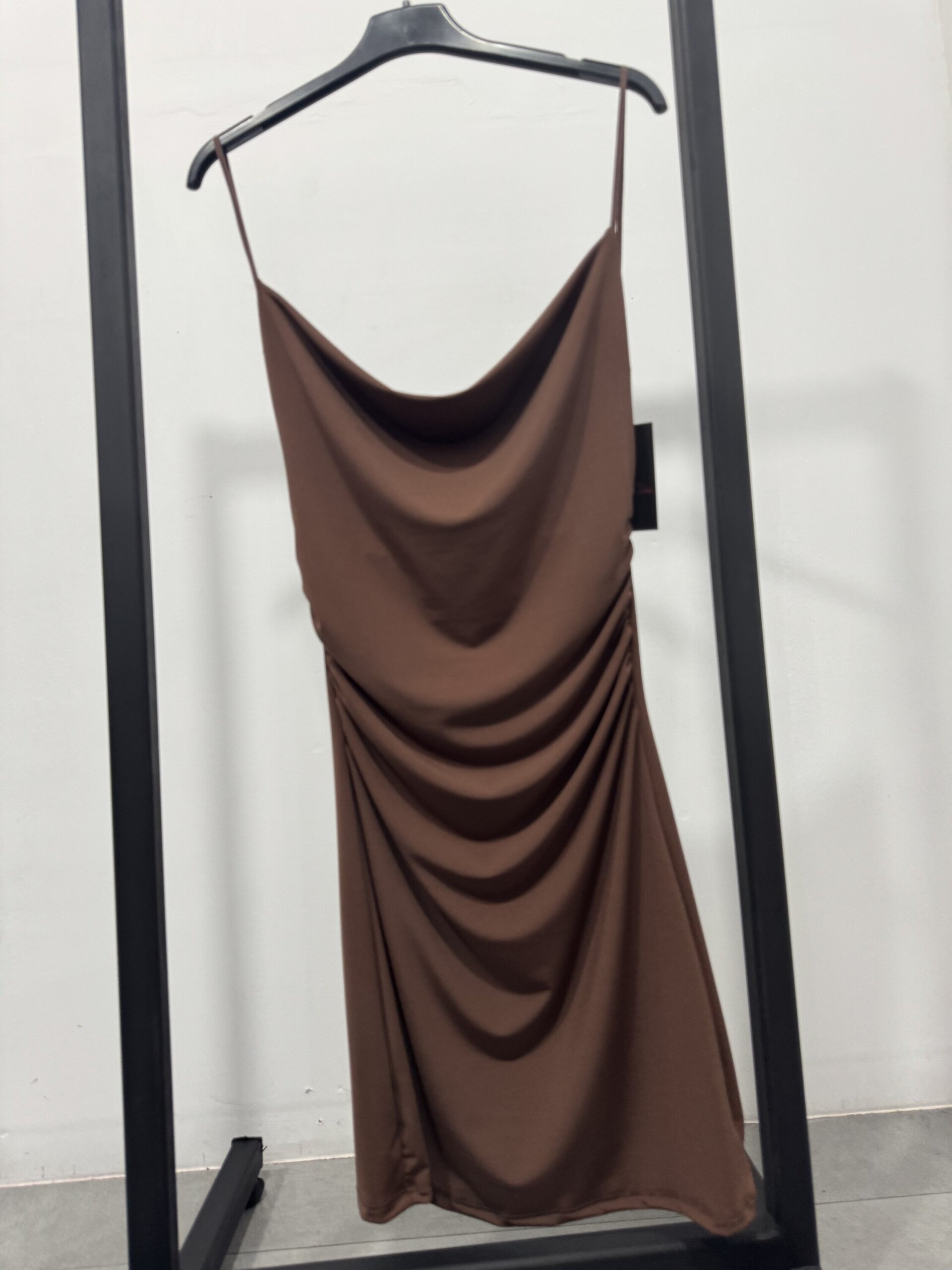 VESTIDO BROWN LYCRA - 2