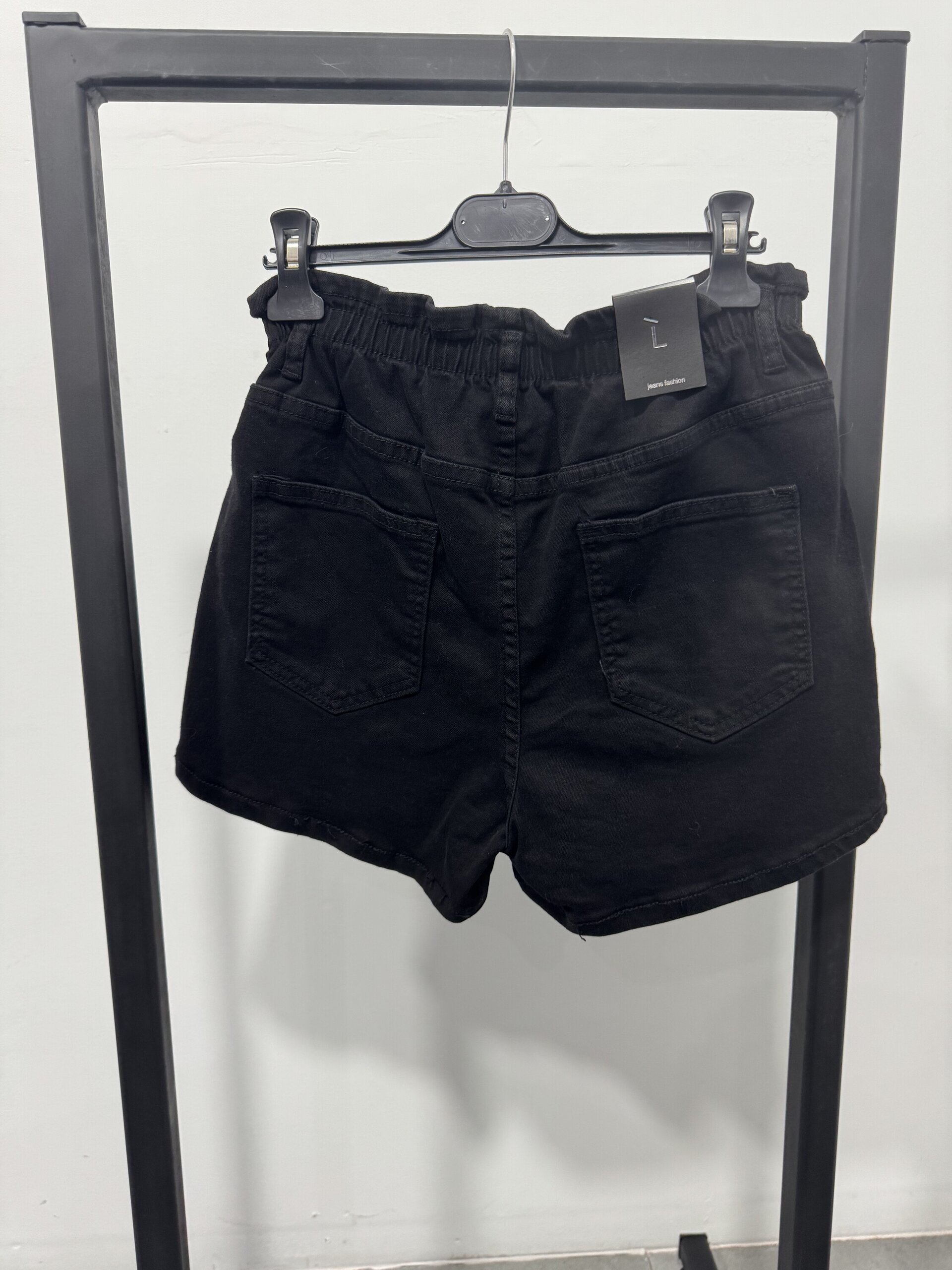 SHORT PAULA - 2