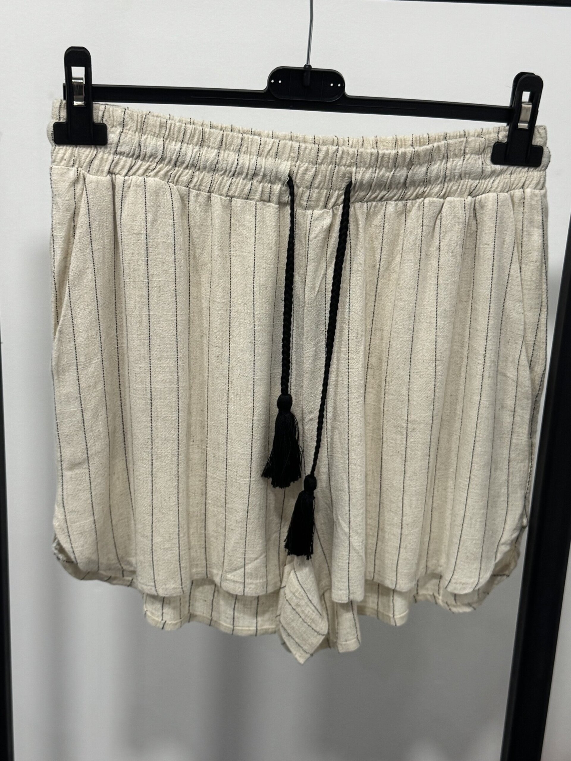 SHORT RAYAS - 1