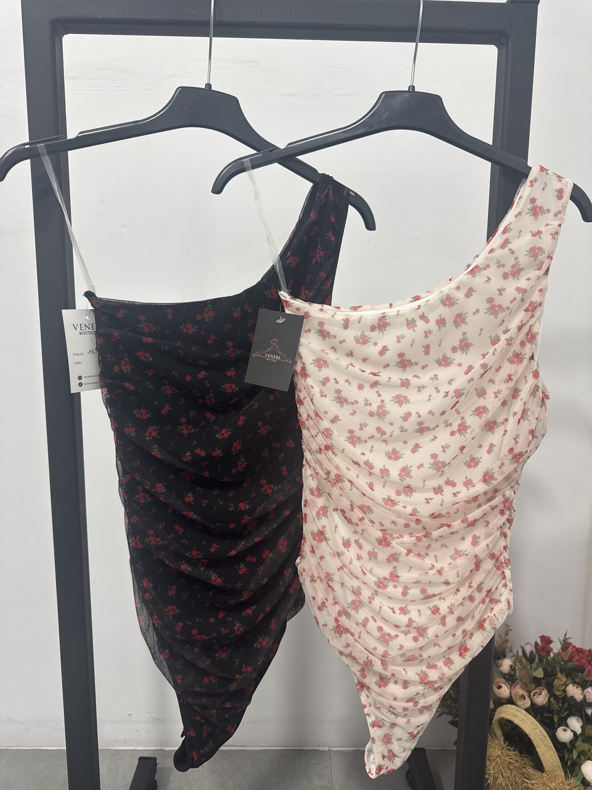 BODY FLORES - 1